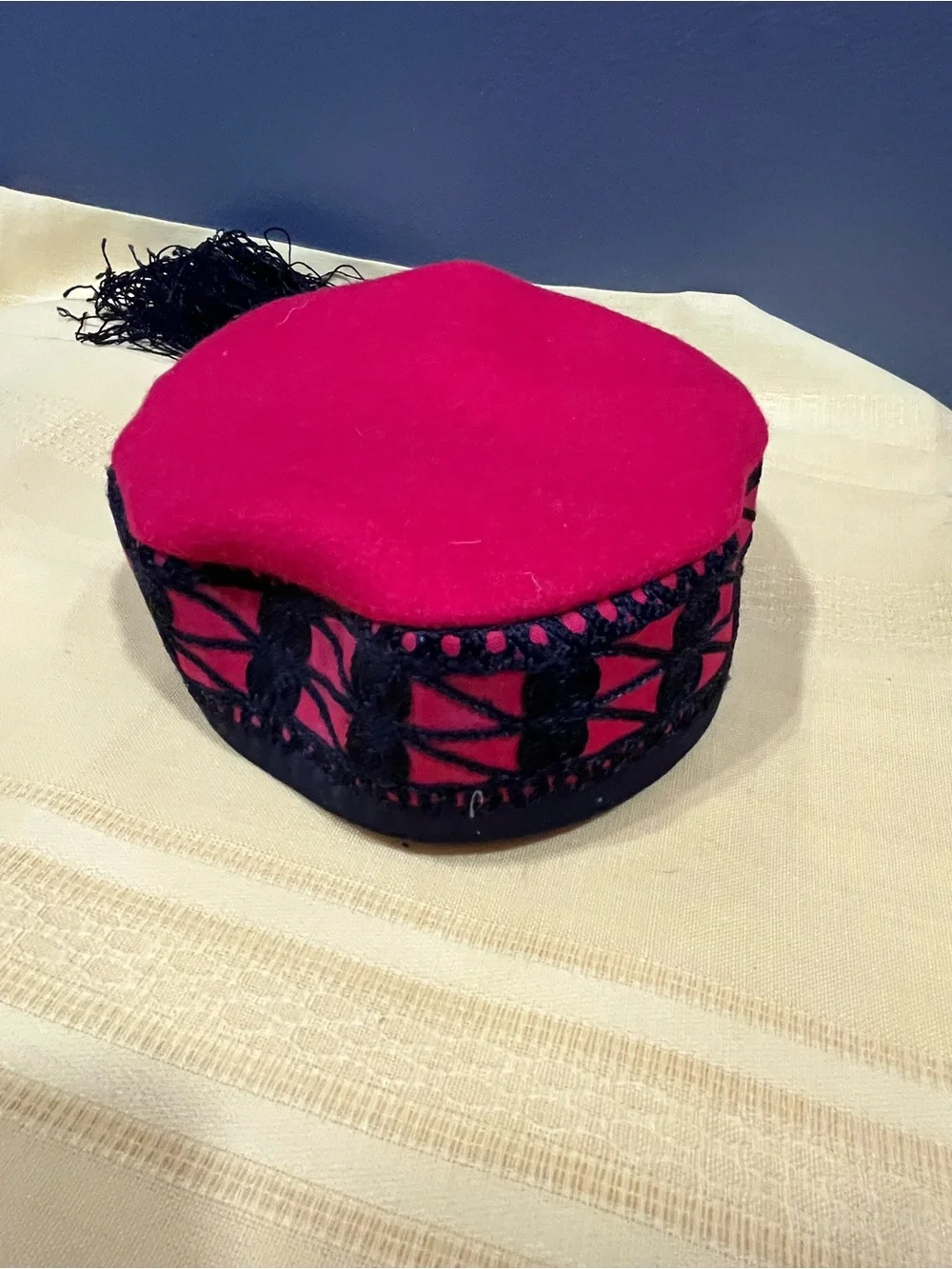 Traditional Croatian Lika Cap - Embroidered Red/Black Felt Ethnic Folk Hat OS